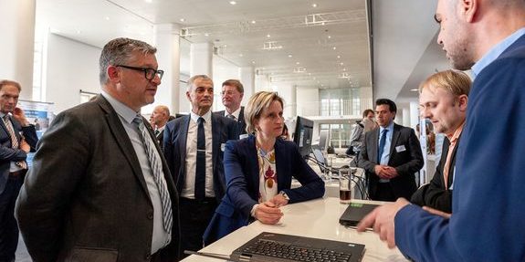 Industrietagung „Erfolgreiche I4.0-KMU-Projekte“ - Steinbeis ...